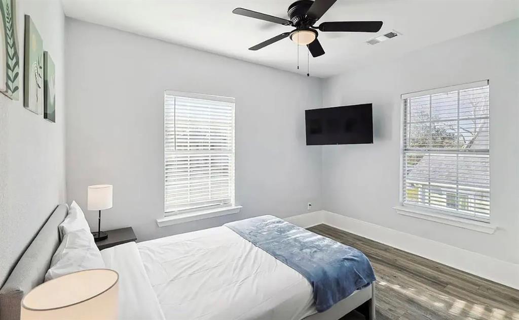 Oak Cliff Annex - Residential