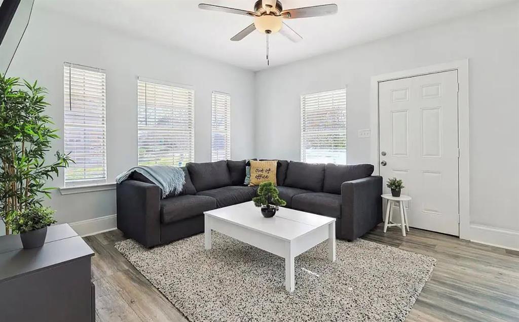 Oak Cliff Annex - Residential