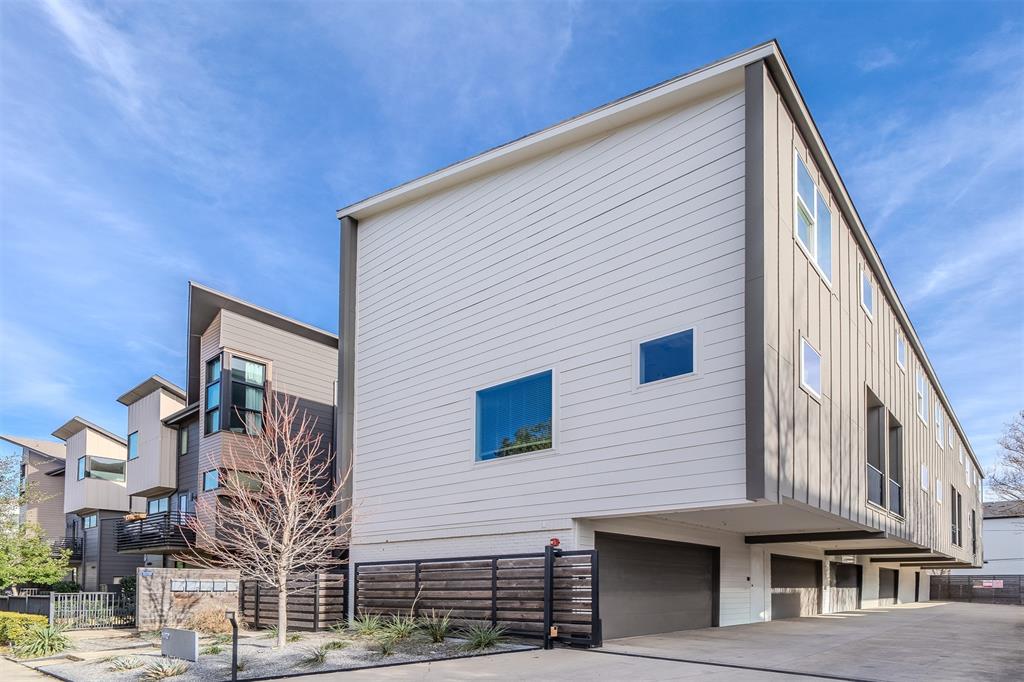 6012 Hudson Street 2