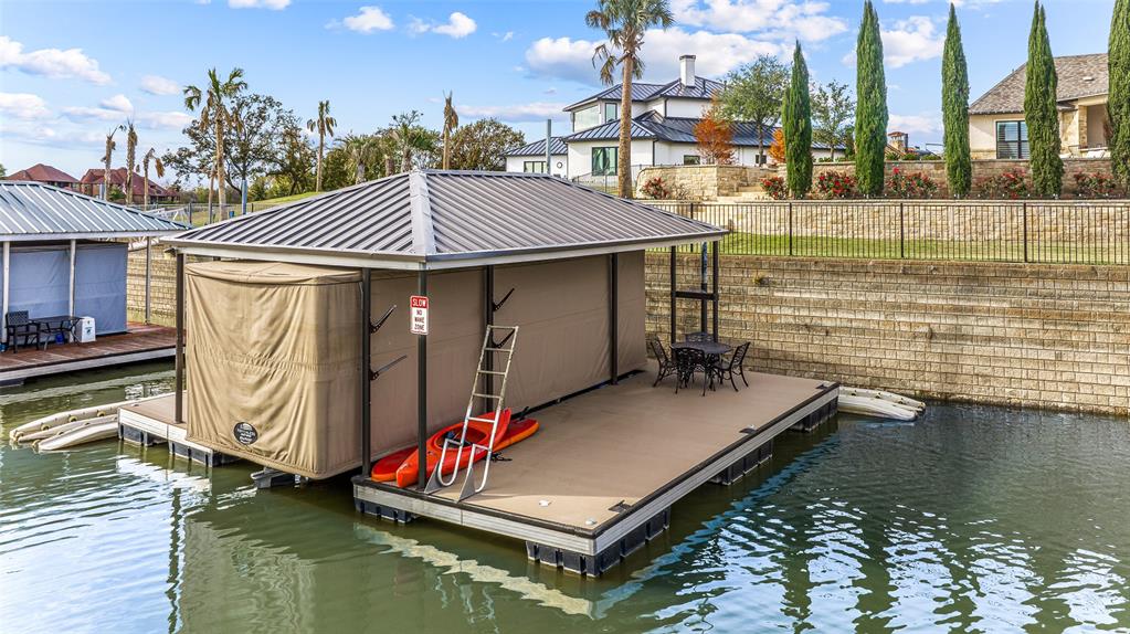 Resort on Eagle Mountain Lake - Residential