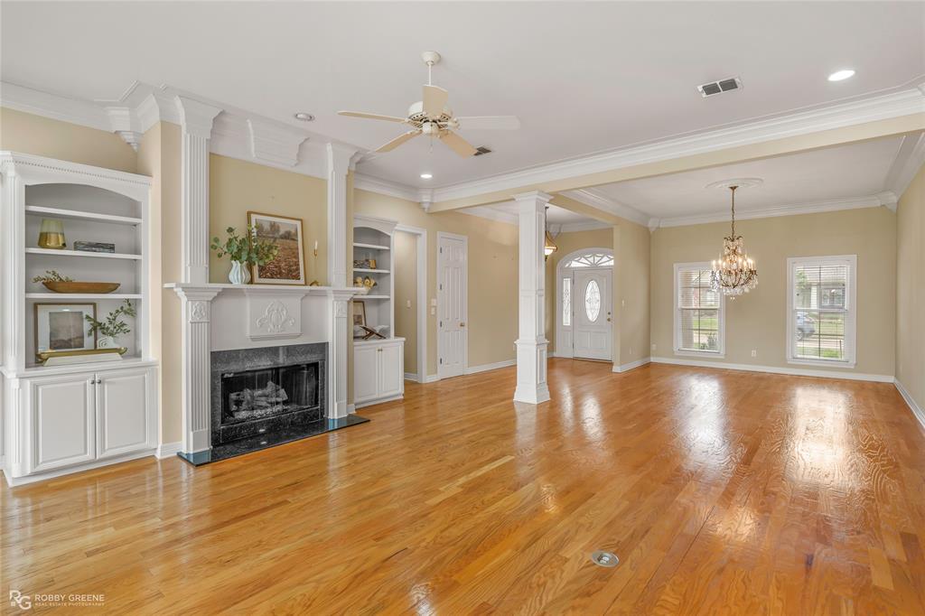 Oak Alley - Residential