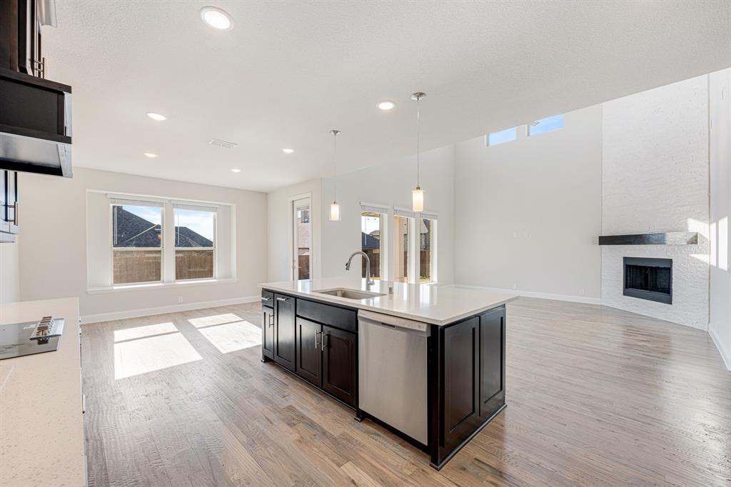 Hayes Crossing - Residential