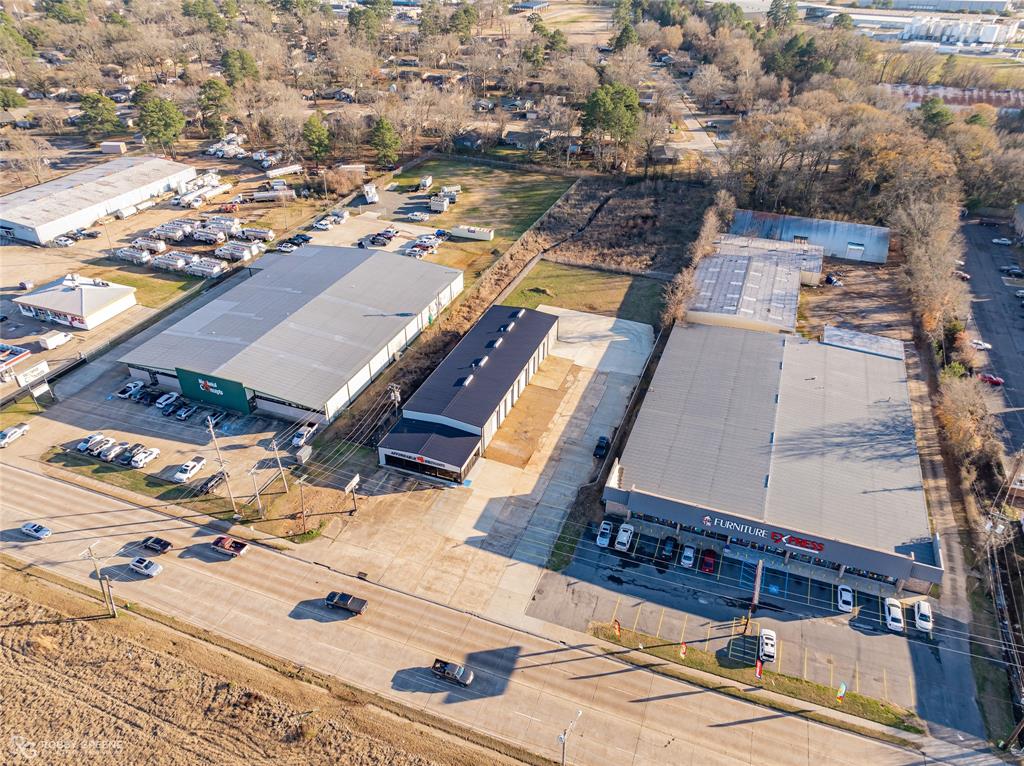 COLLEGE HEIGHTS - Commercial Sale