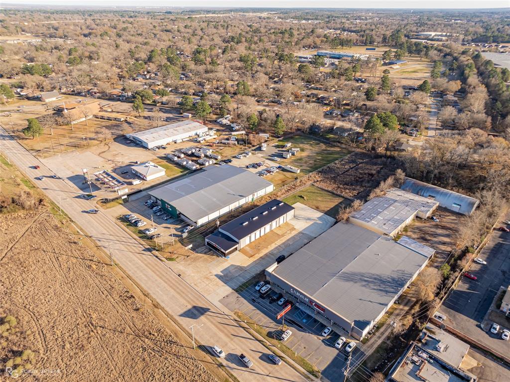 COLLEGE HEIGHTS - Commercial Sale