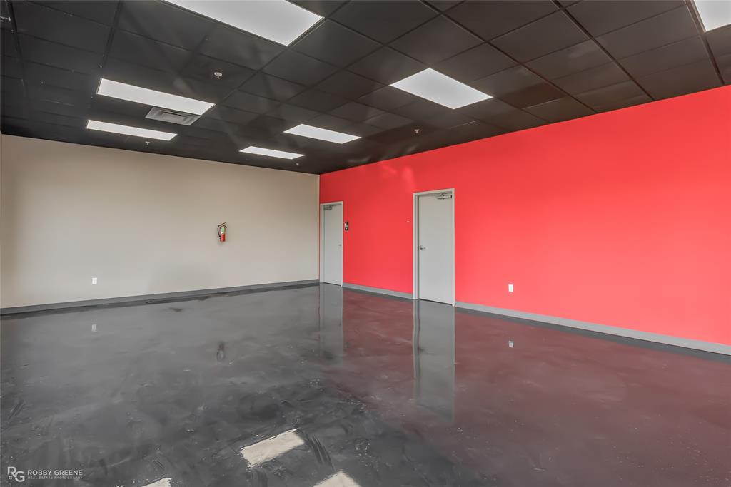 COLLEGE HEIGHTS - Commercial Sale