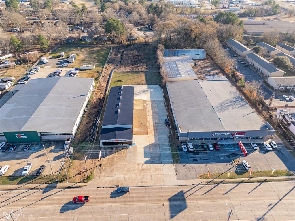 COLLEGE HEIGHTS - Commercial Sale