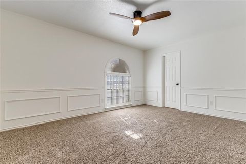 Tiny photo for 2307 Midway Road, Arlington, TX 76011 (MLS # 21195778)