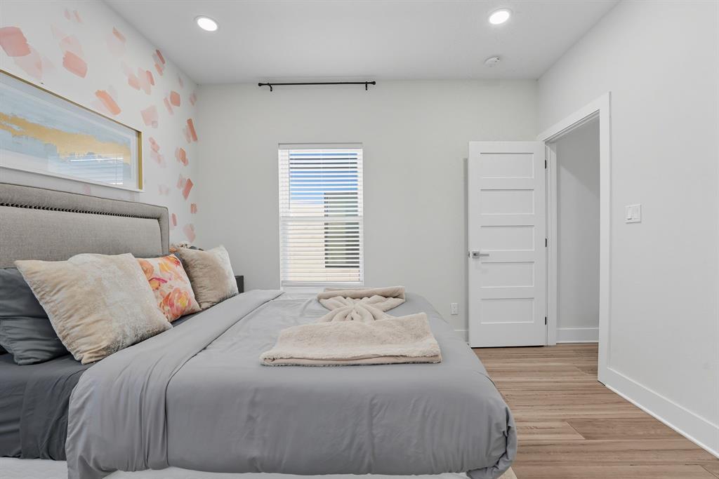 Z E Coombs West End - Residential