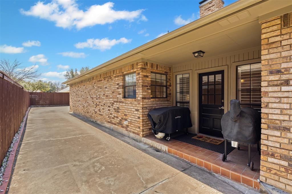 Arlington, Texas 76017, United States, 4 Bedrooms Bedrooms, ,3 BathroomsBathrooms,Residential,Active,91676