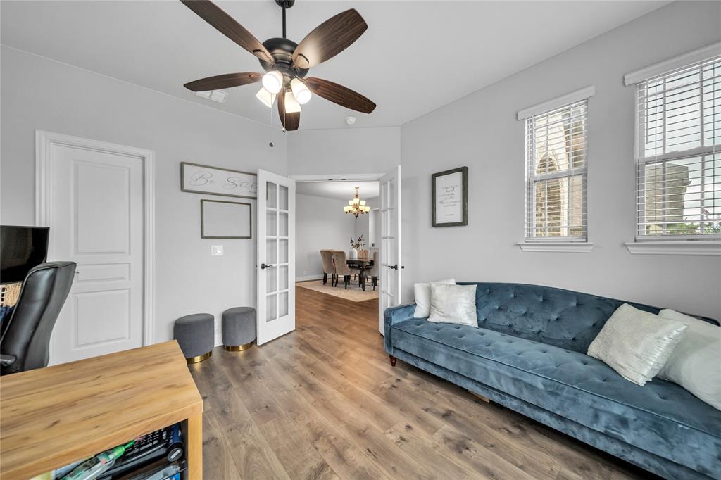 3221 Fox Ridge Trail