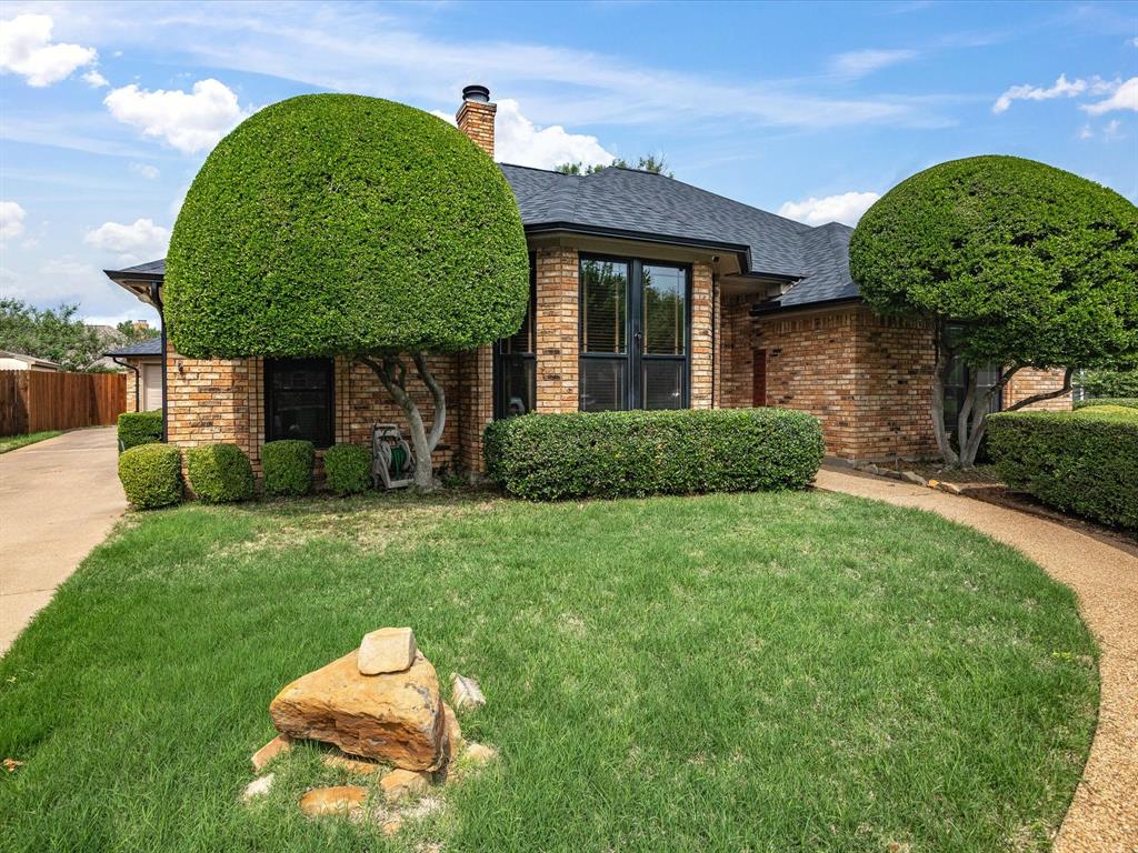 3725 Fieldcrest Lane