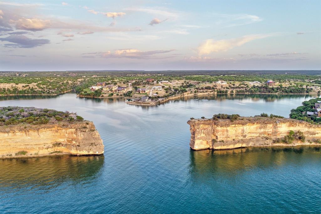 Sportsmans World - Residential