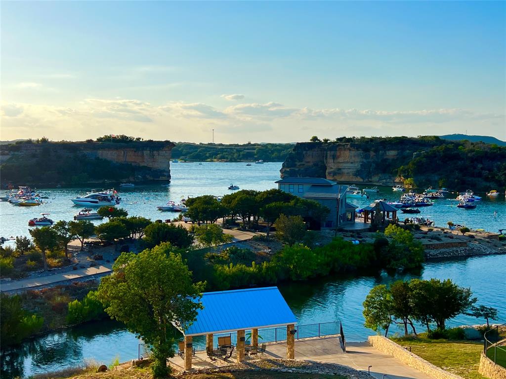 Sportsmans World - Residential