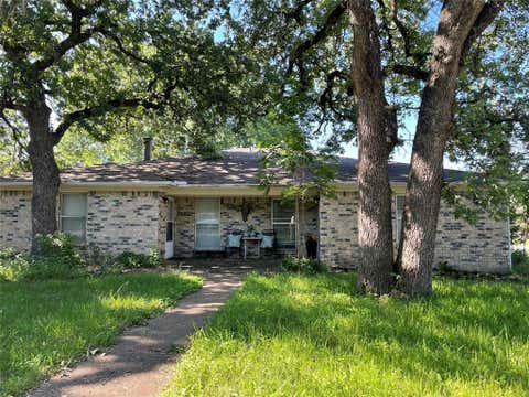 Photo of 7002 Lincoln Drive, North Richland Hills, TX 76182 (MLS # 21329150)
