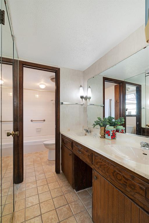 Kaywood Village - Residential