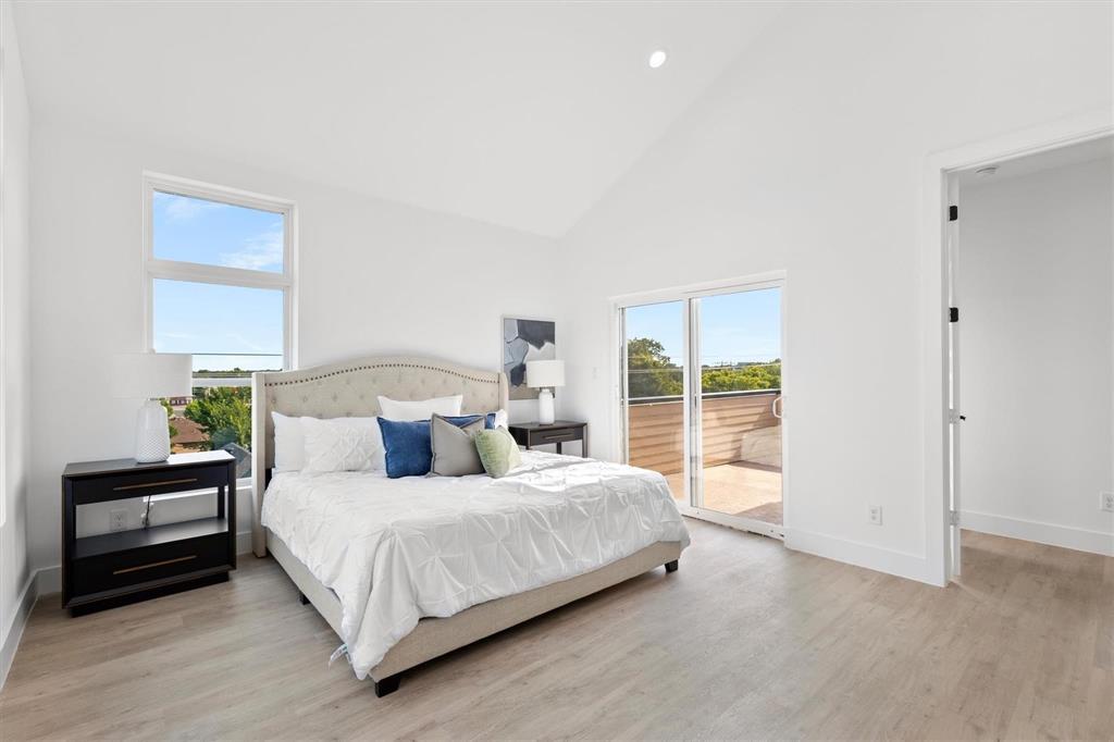 Dallas Land & Loan Cos Add 03 - Residential Lease