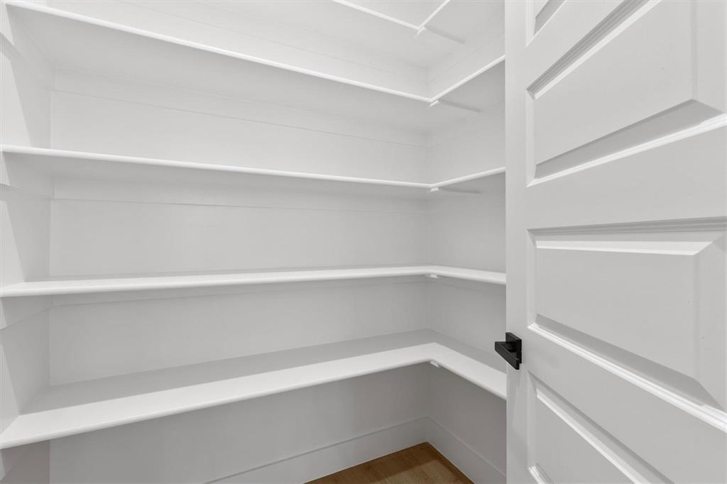 Dallas Land & Loan Cos Add 03 - Residential Lease