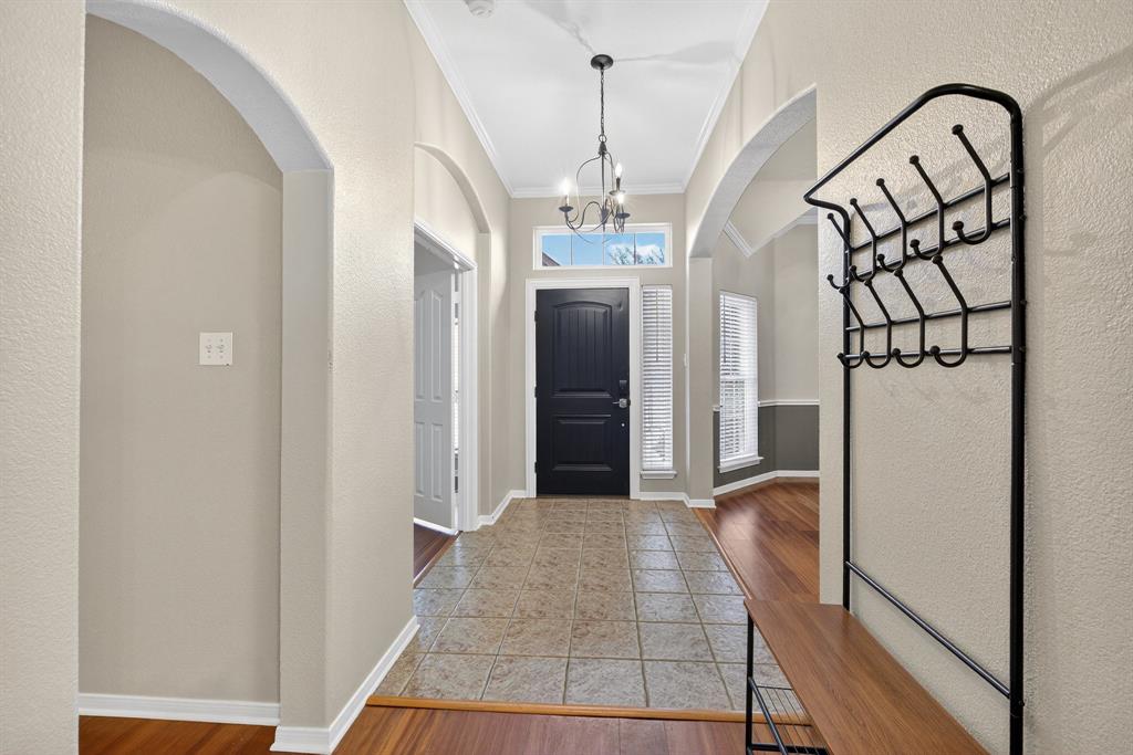 5537 Seabury Drive