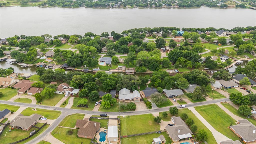 231 Granada Calle Street