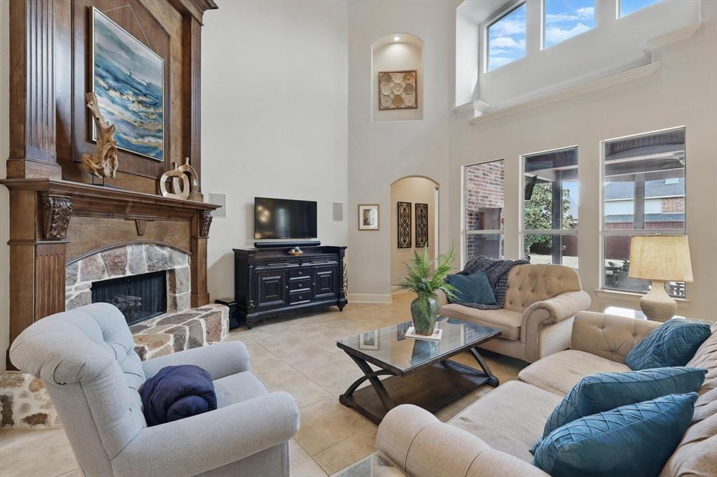 3425 Hartford Lane