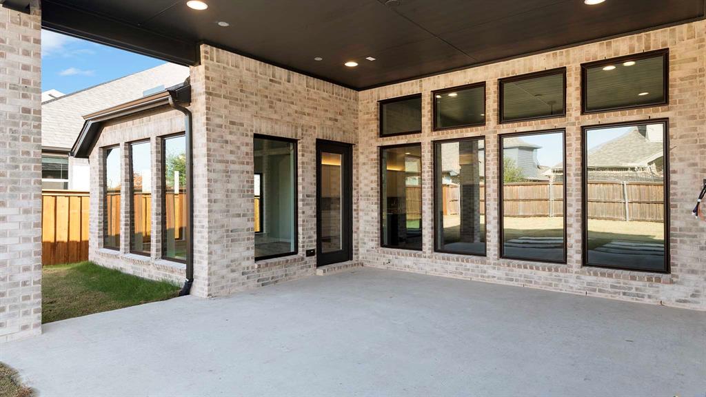 Trinity Falls - Residential