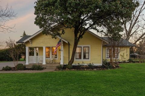 704 Williams Street Rockwall TX 75087