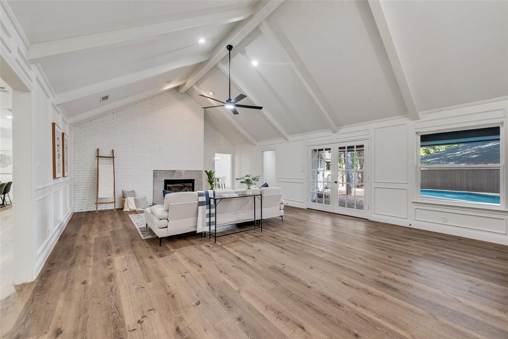 Woodhaven CNTRY Club Estates - Residential