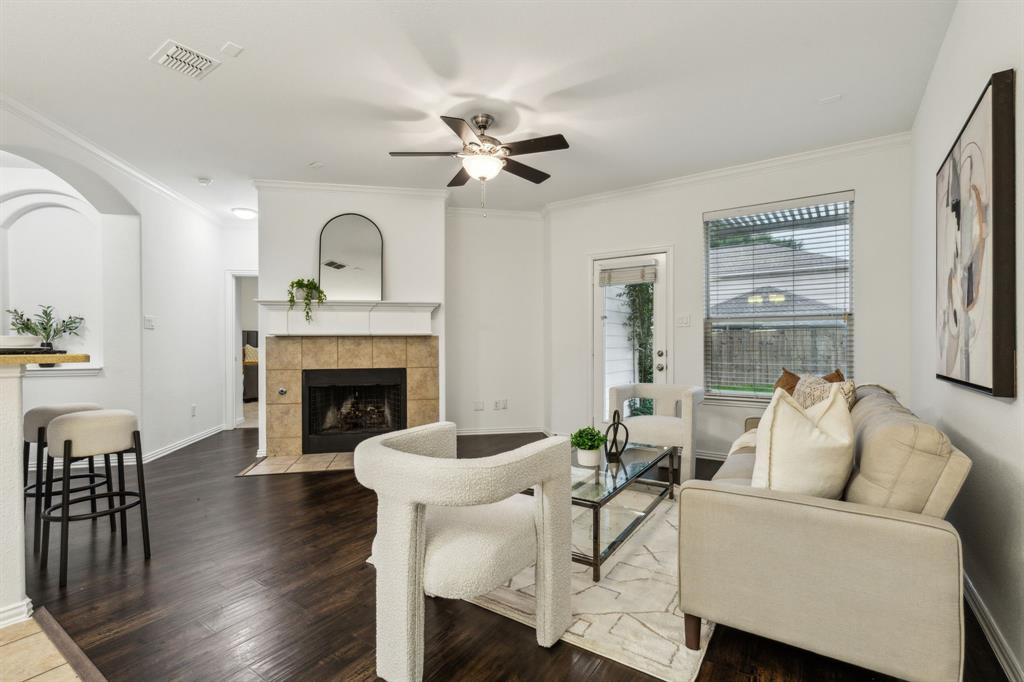 5717 Mariposa Drive