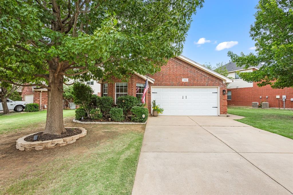 11800 Cottontail Drive