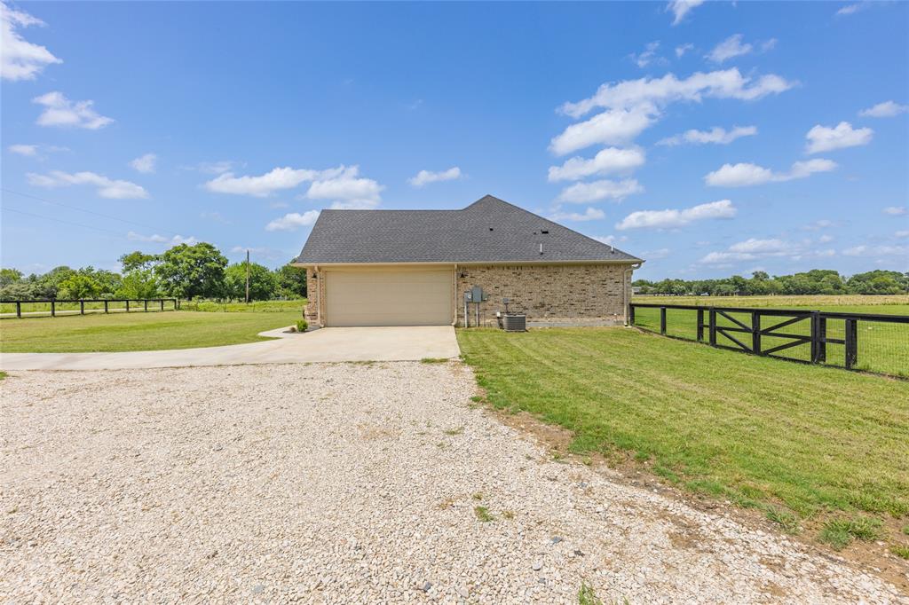 701 County Road 3203