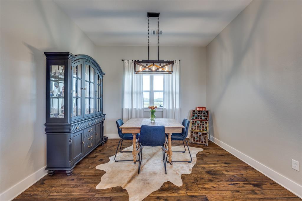 701 County Road 3203