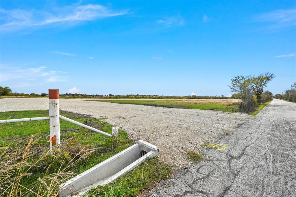 Krum, Texas 76249, United States, ,Land,Active,27690