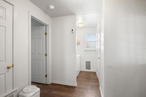 Tiny photo for 507 E Clifton Street, Stephenville, TX 76401 (MLS # 21197399)