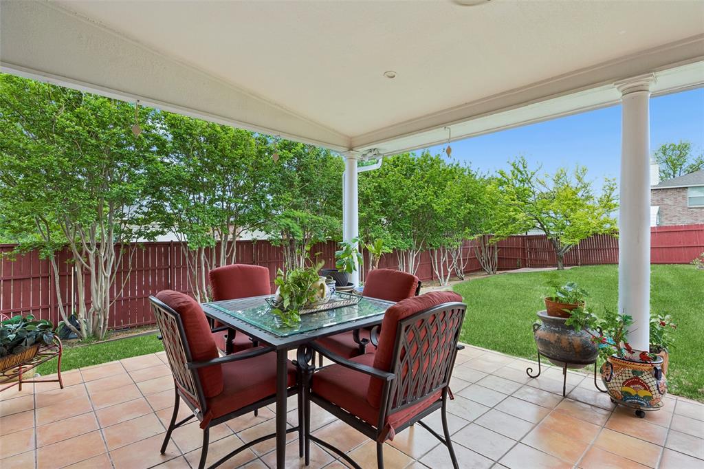 Settlers Way - Residential