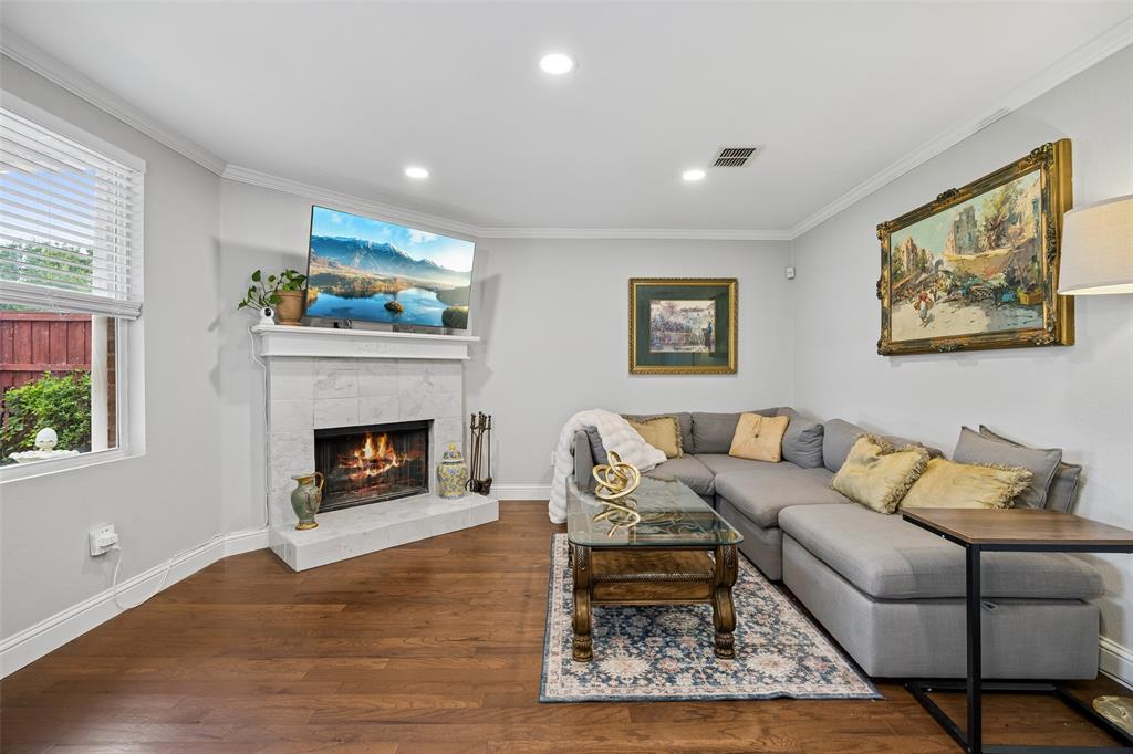 Settlers Way - Residential