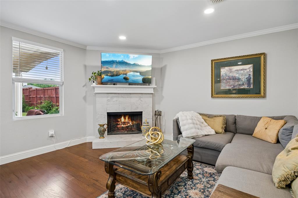 Settlers Way - Residential