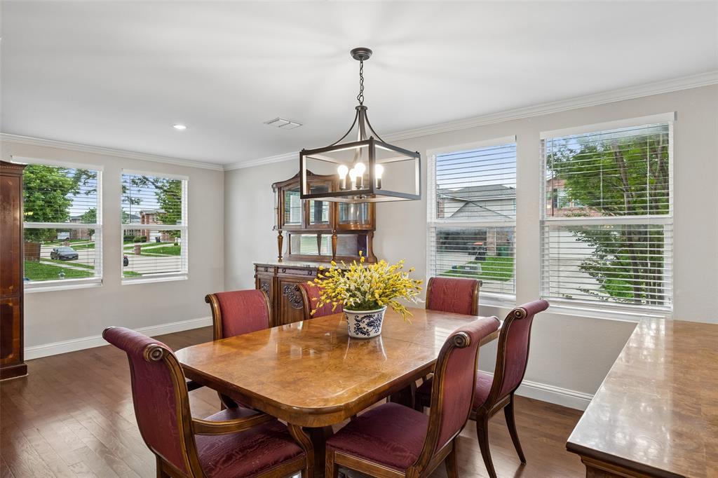 Settlers Way - Residential