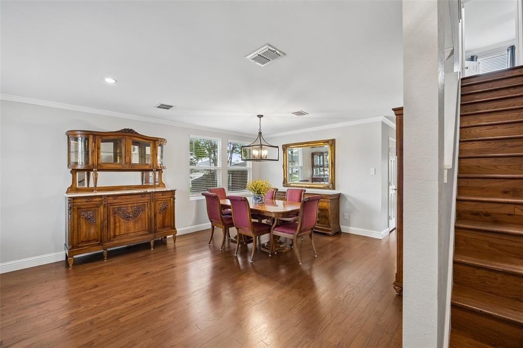 Settlers Way - Residential