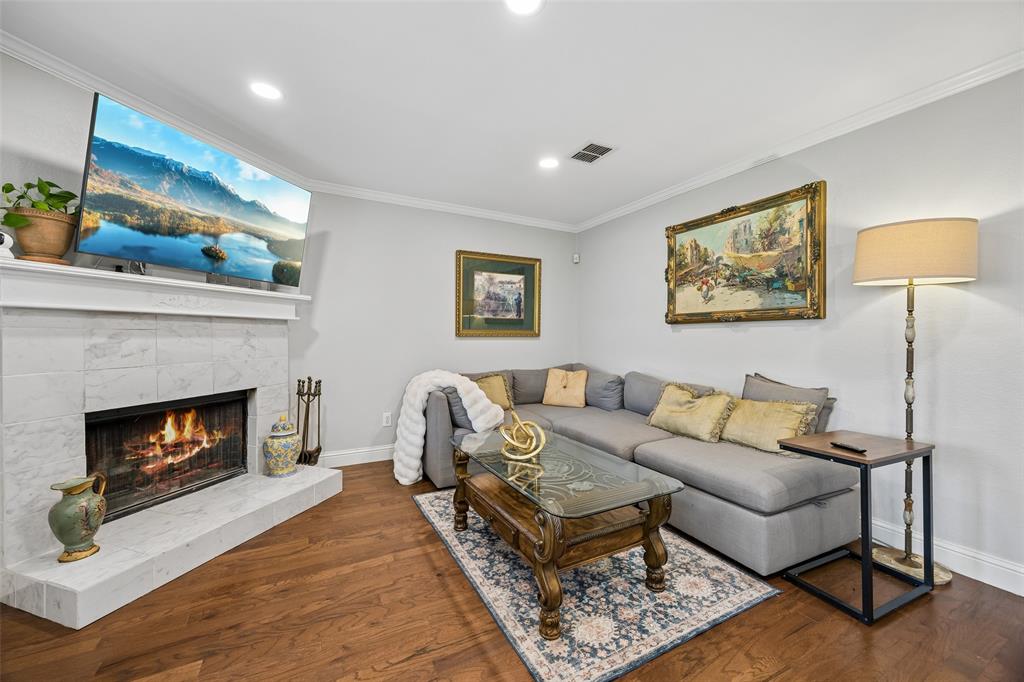 Settlers Way - Residential