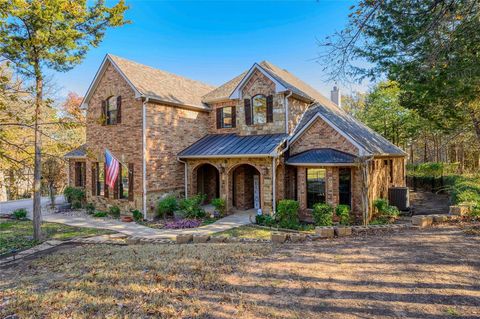 Tiny photo for 588 Lakepoint Loop, Pottsboro, TX 75076 (MLS # 21132834)