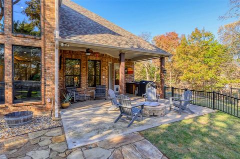 Tiny photo for 588 Lakepoint Loop, Pottsboro, TX 75076 (MLS # 21132834)