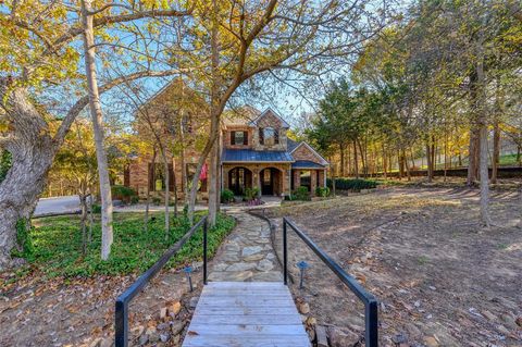 Tiny photo for 588 Lakepoint Loop, Pottsboro, TX 75076 (MLS # 21132834)