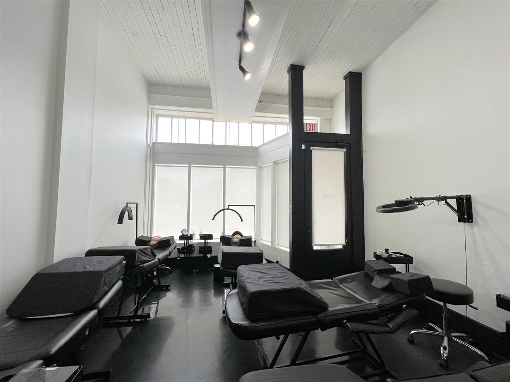 North Fort Worth - Commercial Lease