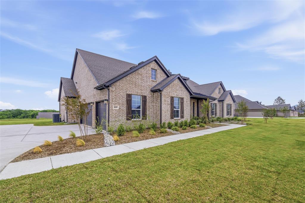 809 Valley Ridge Road