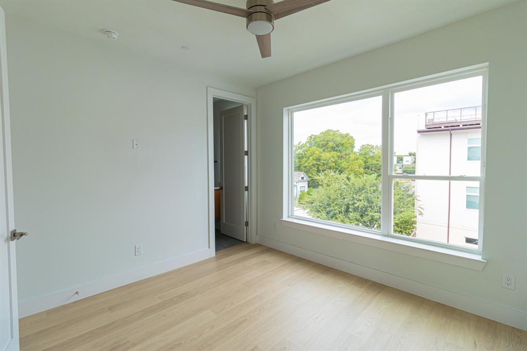 Ross Ave - Residential Lease