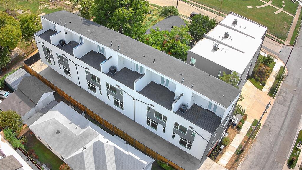 Ross Ave - Residential Lease