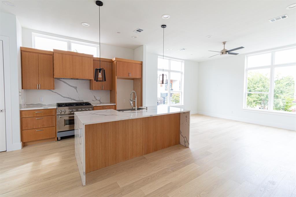 Ross Ave - Residential Lease