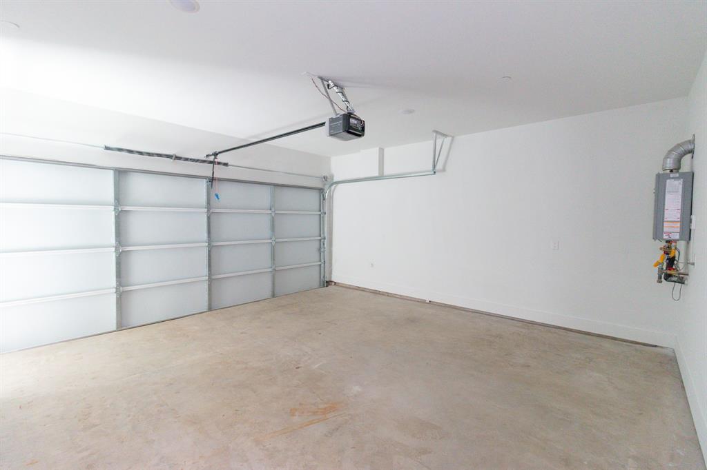 Ross Ave - Residential Lease