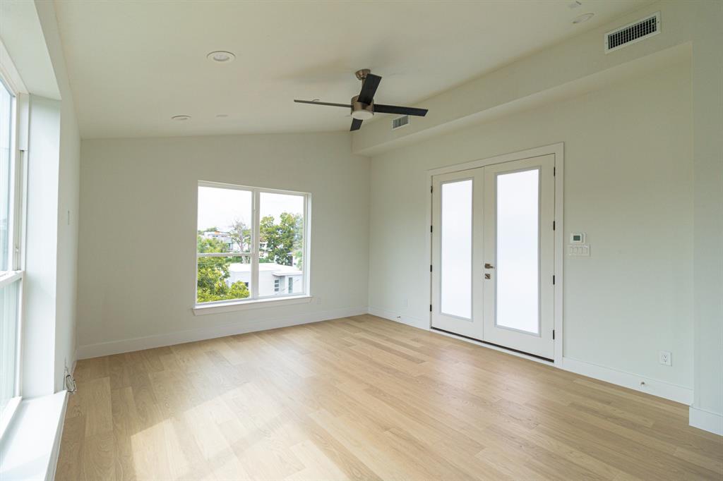 Ross Ave - Residential Lease