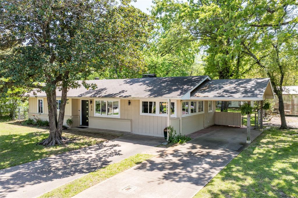 275 Harbor Drive